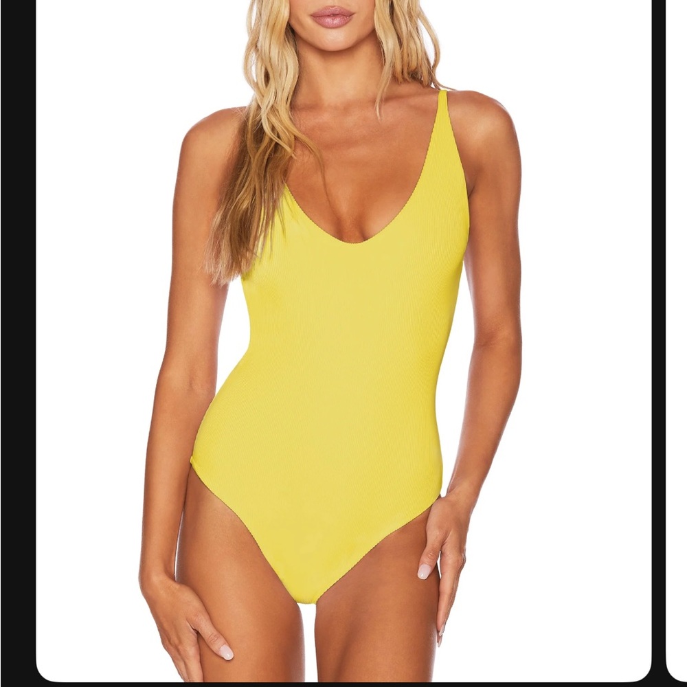 Beach riot one piece size M
